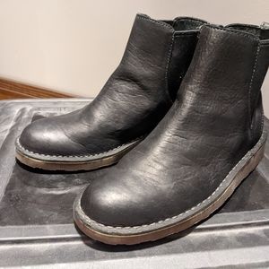 LL Bean Boot size 8.5